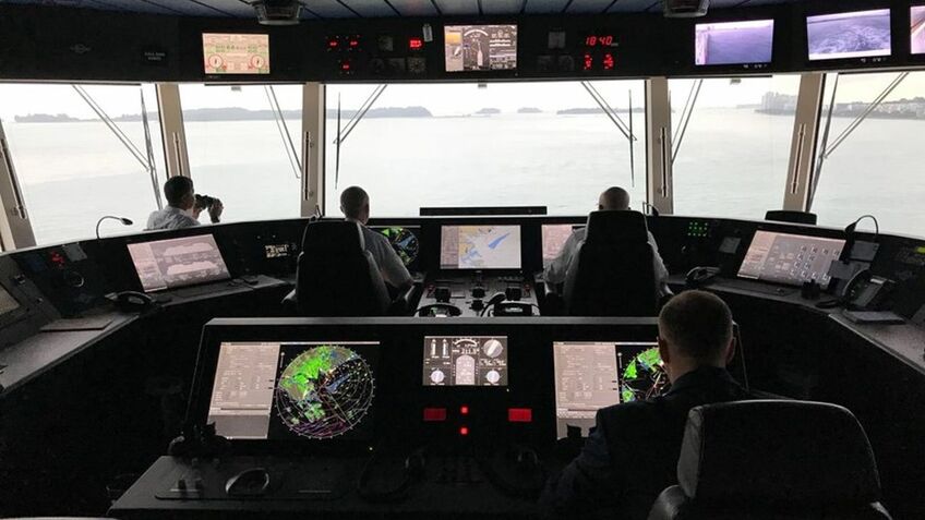 Hình ảnh thực tế của buồng lái